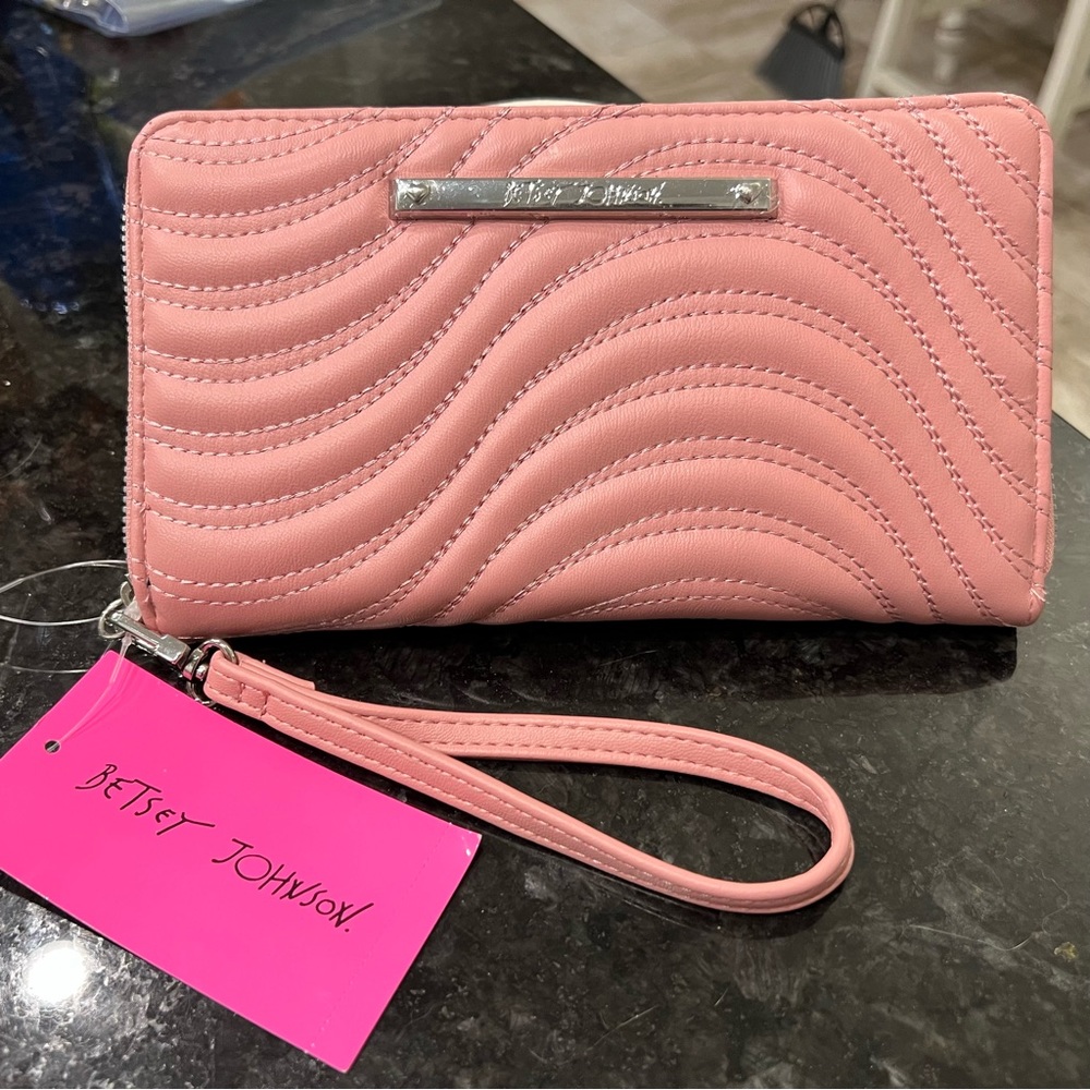 Betsey Johnson blush pink accordion zip up wallet, wristlet organizer embroidery